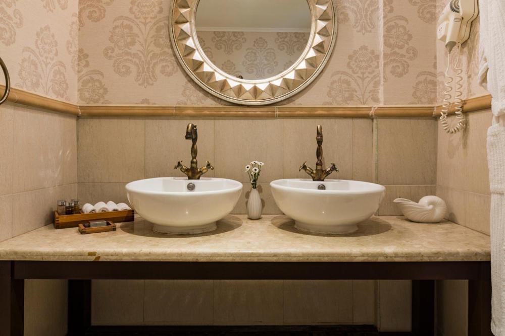 Vita Rama Holistic Hotel And Retreats - Vegan Full Board オブゾー エクステリア 写真