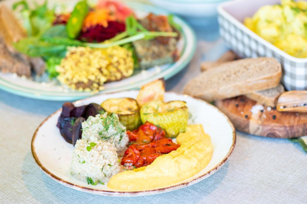 Vita Rama Holistic Hotel And Retreats - Vegan Full Board オブゾー エクステリア 写真